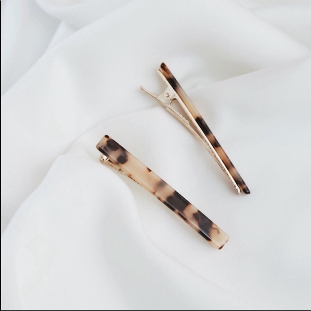 Tortoise Shell Barrette Hair Clip - Picture 4 of 6